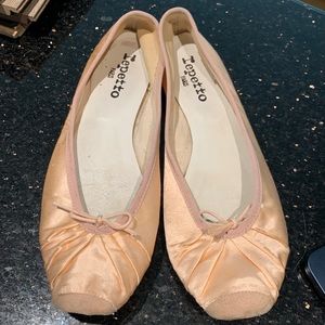Repetto pink satin ballet flat with suede toe size 38